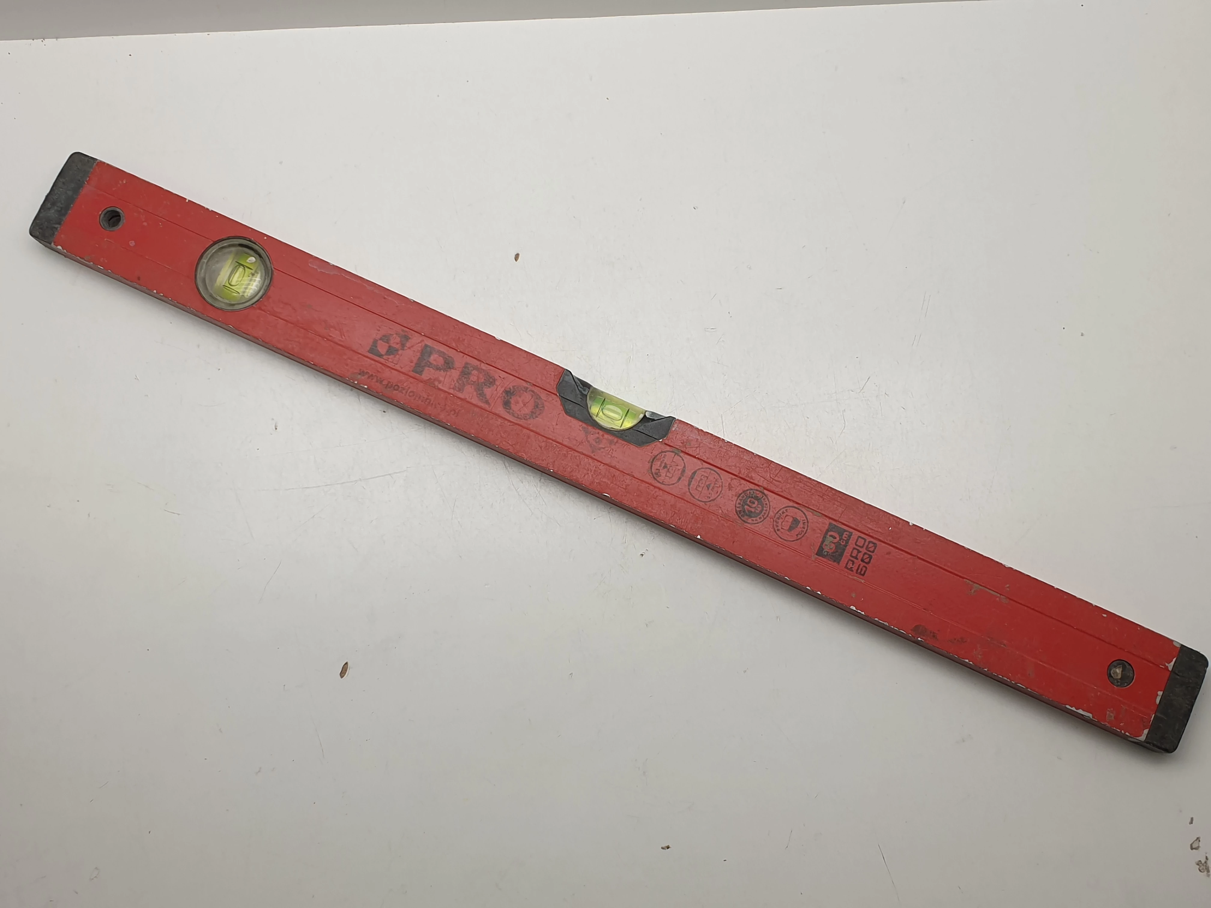 pro-poziomica-malowana-czerwona-pro600-60cm-liczba-libelek-204929-222189