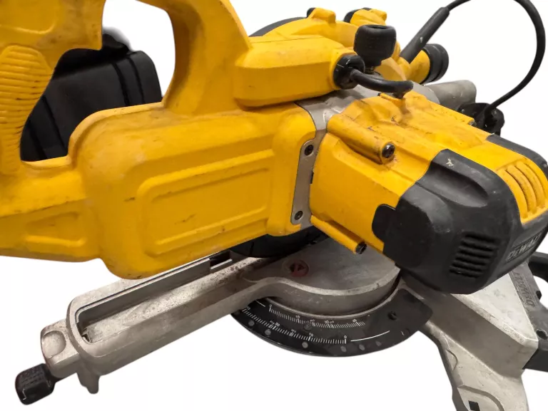 ukosnica-dewalt-dws774-kod-producenta-dws774