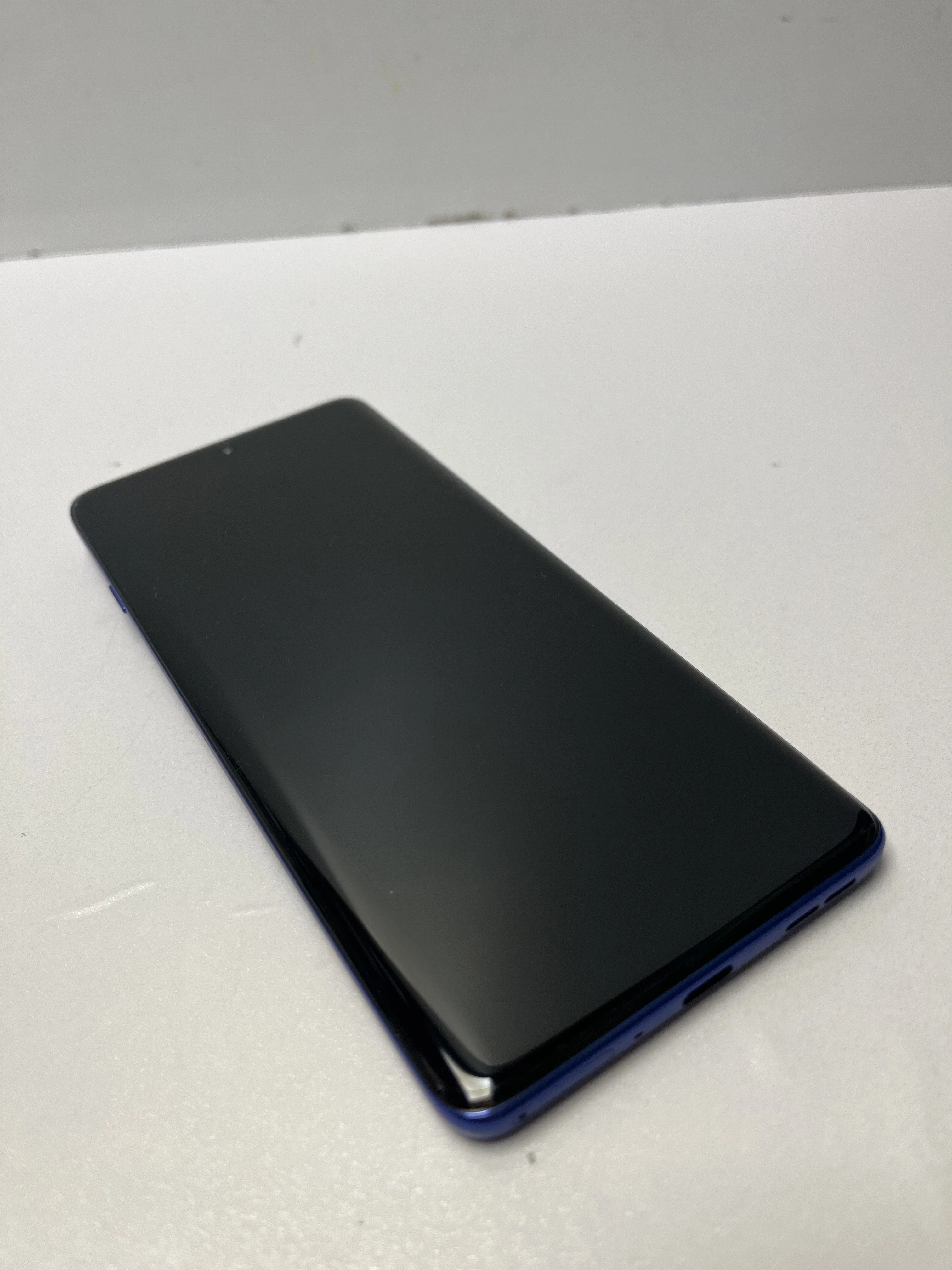 telefon-motorola-edge-60-pro-12256gb-wbudowana-pamiec-202869-214185