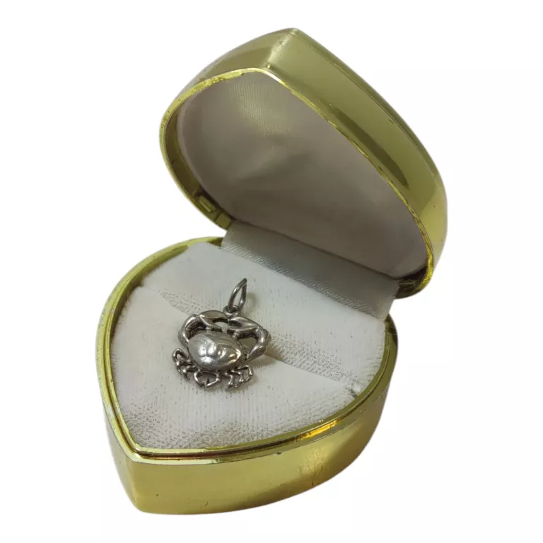 srebrna-zawieszka-krab-proba-925-waga-205g-zwyciestwa-40-lebork