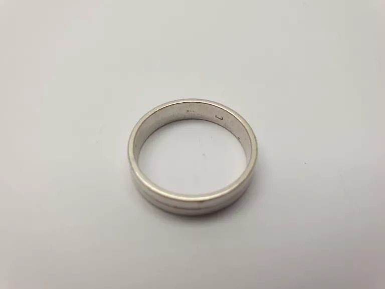 srebro-wyrob-jubilerski-uzywany-obraczka-pr925-ean-gtin-4056867023818
