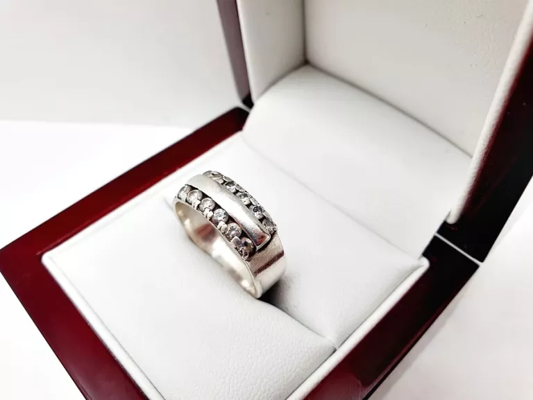 elegancki-cudowny-srebrny-pierscionek-z-cyrkoniami-p925-369-g-r17-kamien-17088-128