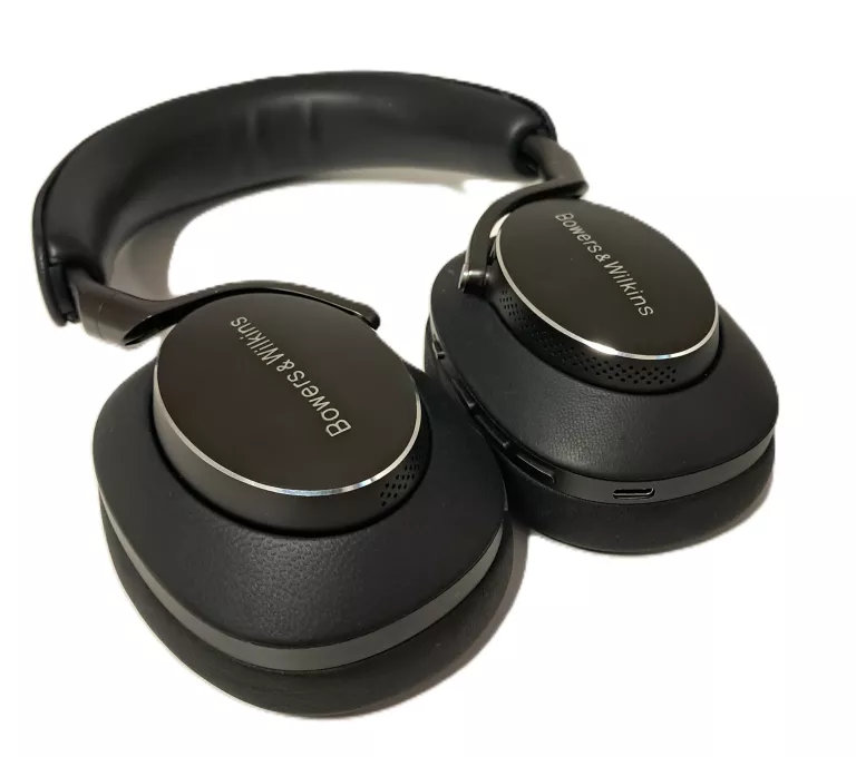 bowers-wilkins-px8-bezprzewodowe-sluchawki-fp42951-transmisja-sygnalu-203713-217785