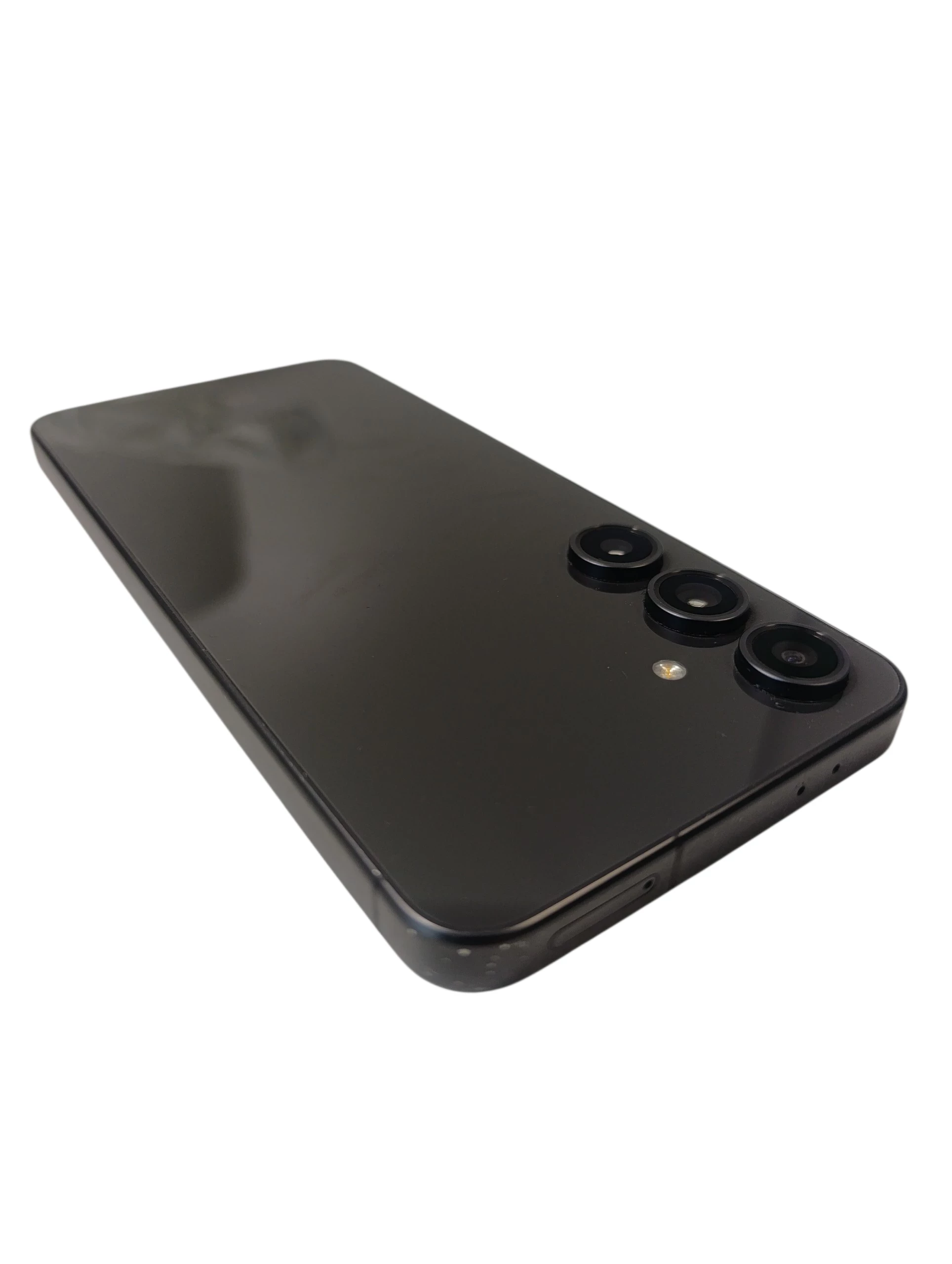 smartfon-samsung-galaxy-s24-fe-5g-dual-sim-czarny-przekatna-ekranu-670