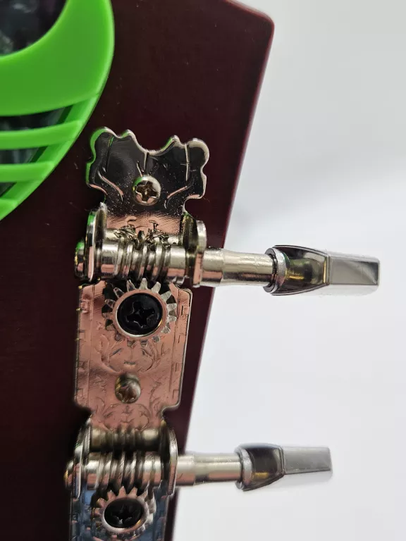 gitara-akustyczna-w-pokrowcu-kolor-249512-1647419