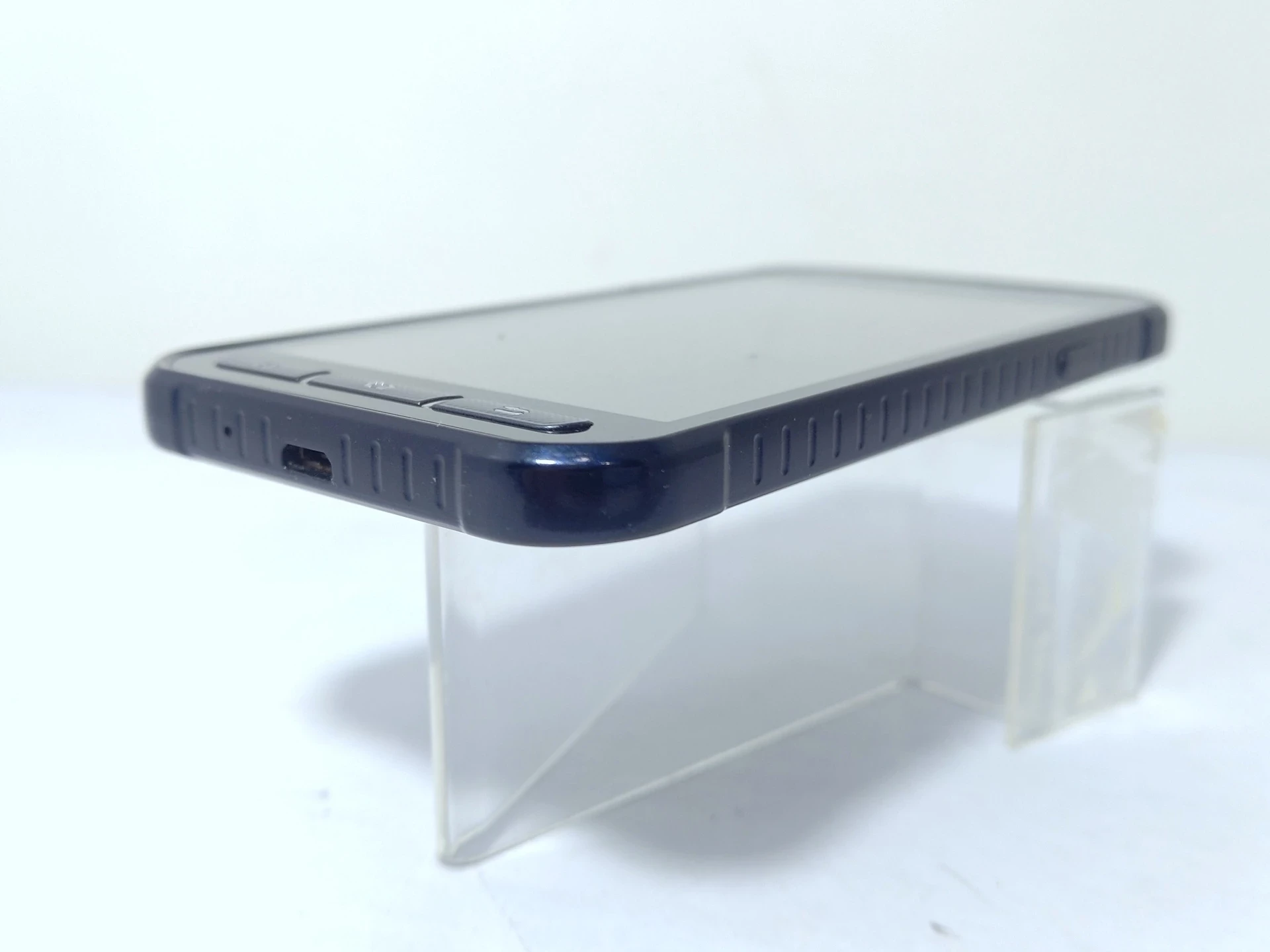 telefon-samsung-galaxy-xcover-3-158gb-pojemnosc-akumulatora-2200