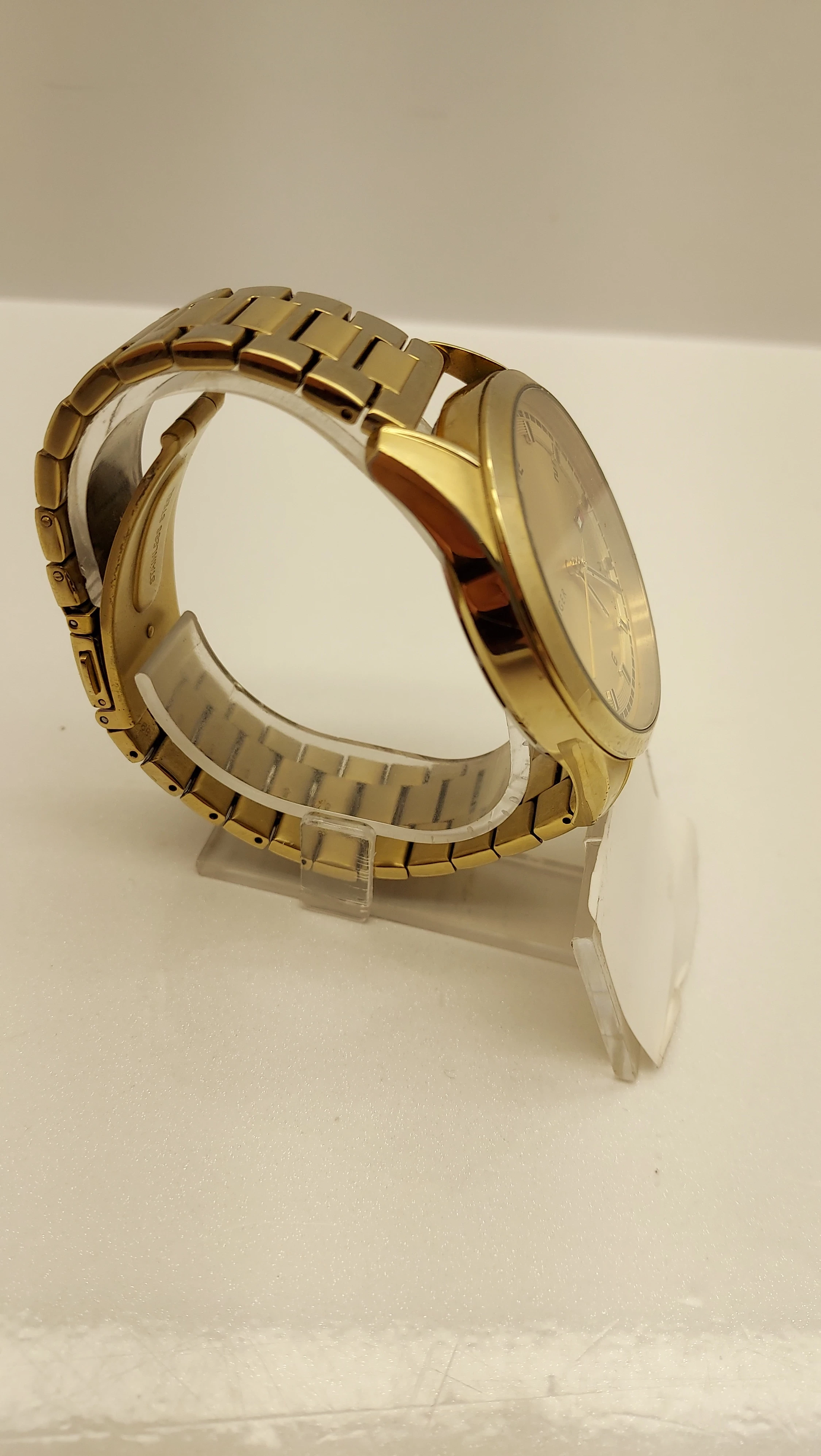 zegarek-tommy-hilfinger-th4391343159-ksztalt-koperty-129223-2