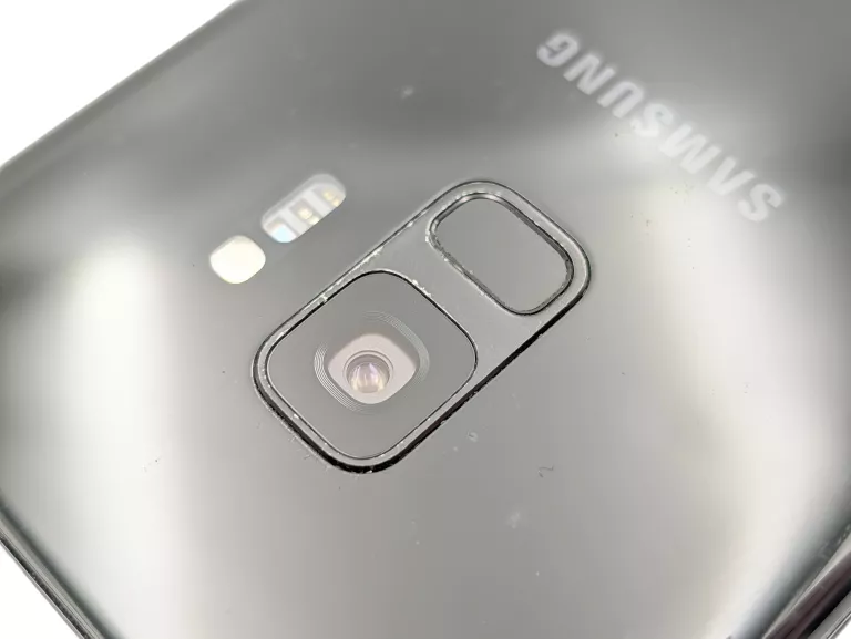 telefon-samsung-galaxy-s9-sm-g960f-464gb-58-czarny-wolny-rynek-wbudowana-pamiec-202869-214193