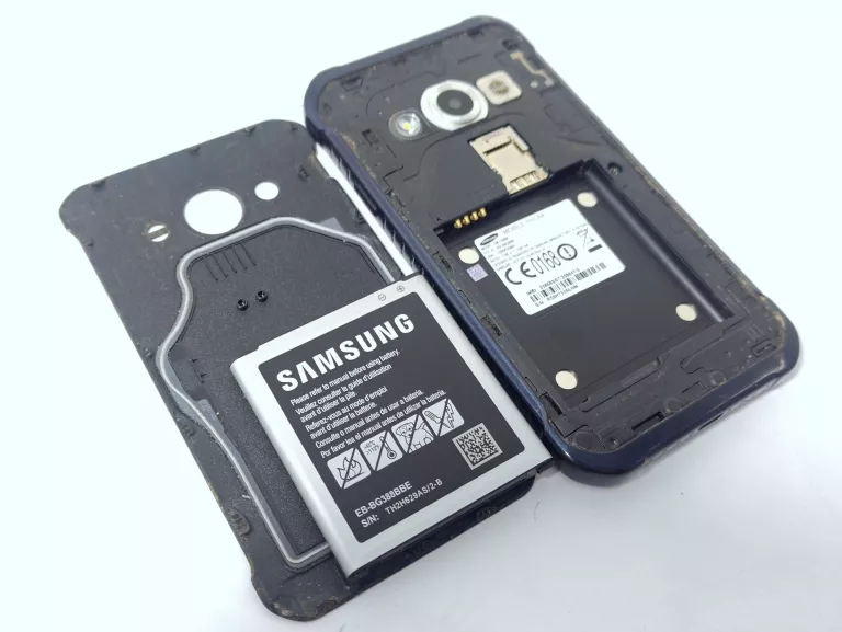 telefon-samsung-galaxy-xcover-3-158gb-kod-producenta-sm-g389f