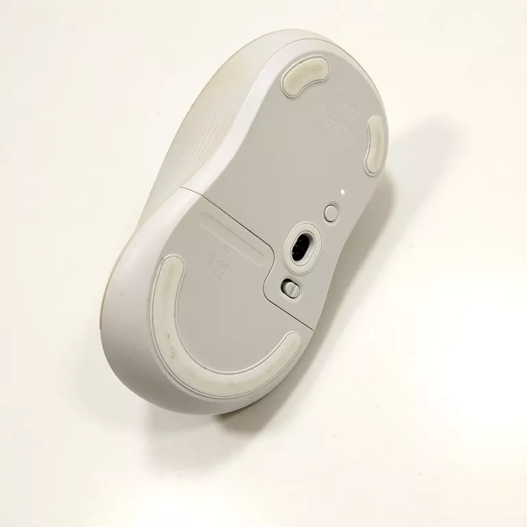 myszka-logitech-m650-l-bluetooth-stan-11323-2