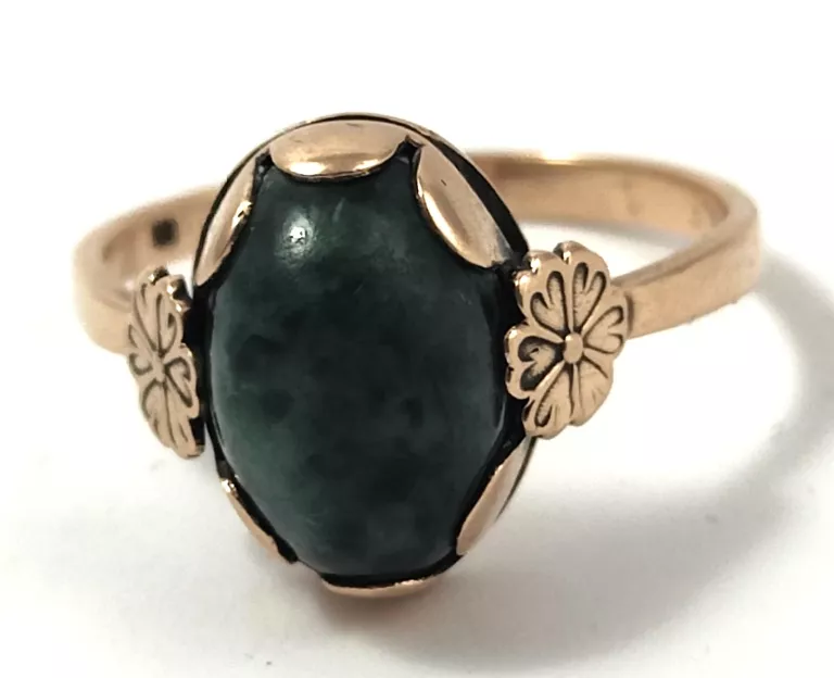 zloty-pierscionek-zielony-kamien-583-r15-326g-waga-140