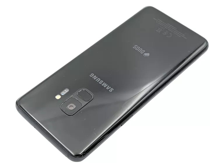 telefon-samsung-galaxy-s9-sm-g960f-464gb-58-czarny-wolny-rynek-przekatna-ekranu-580