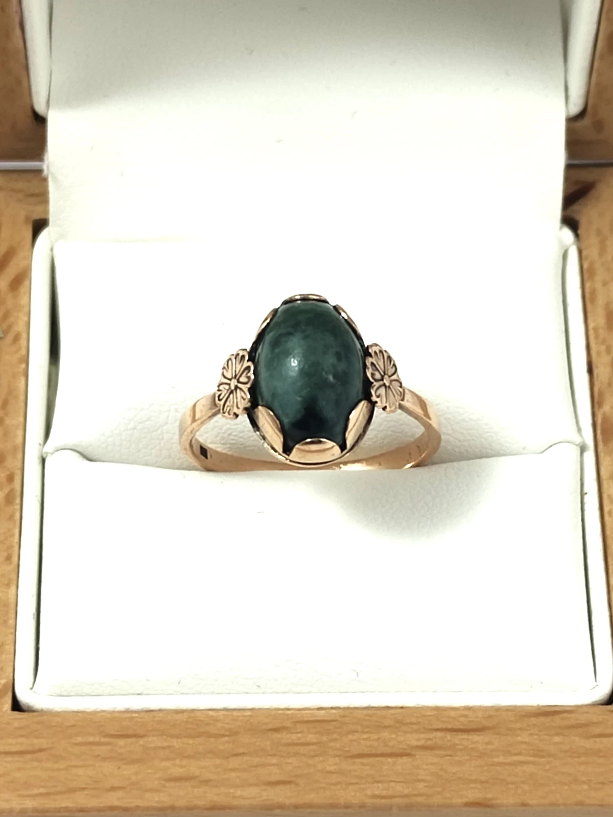 zloty-pierscionek-zielony-kamien-583-r15-326g-stan-11323-2