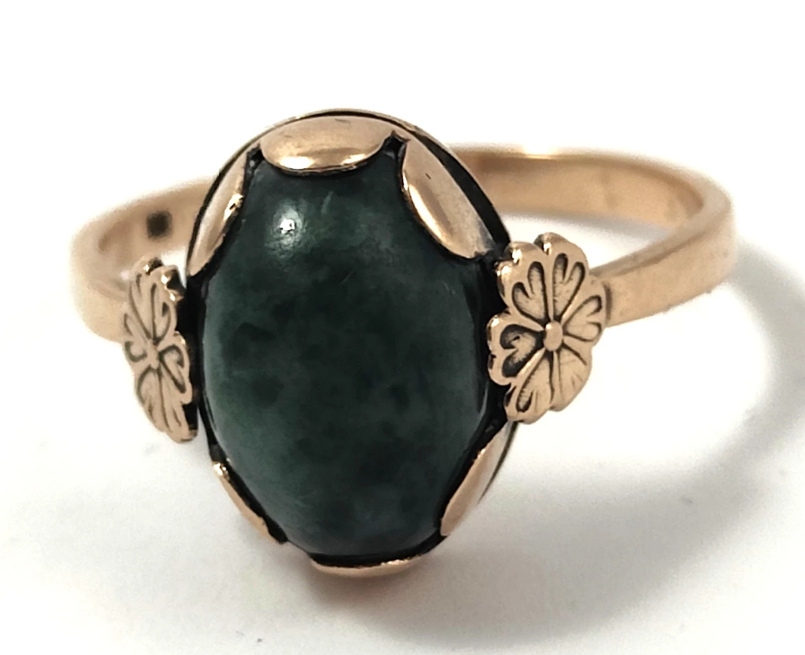 zloty-pierscionek-zielony-kamien-583-r15-326g-waga-140