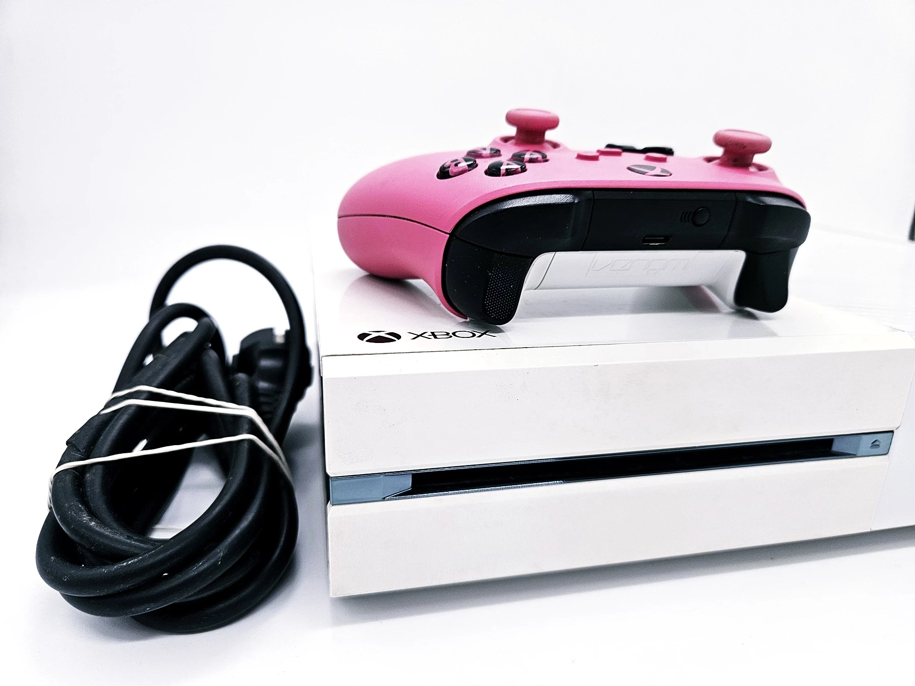 konsola-xbox-one-1540-500gb-pad-zas-okbalowanie-ean-gtin-5907595642750