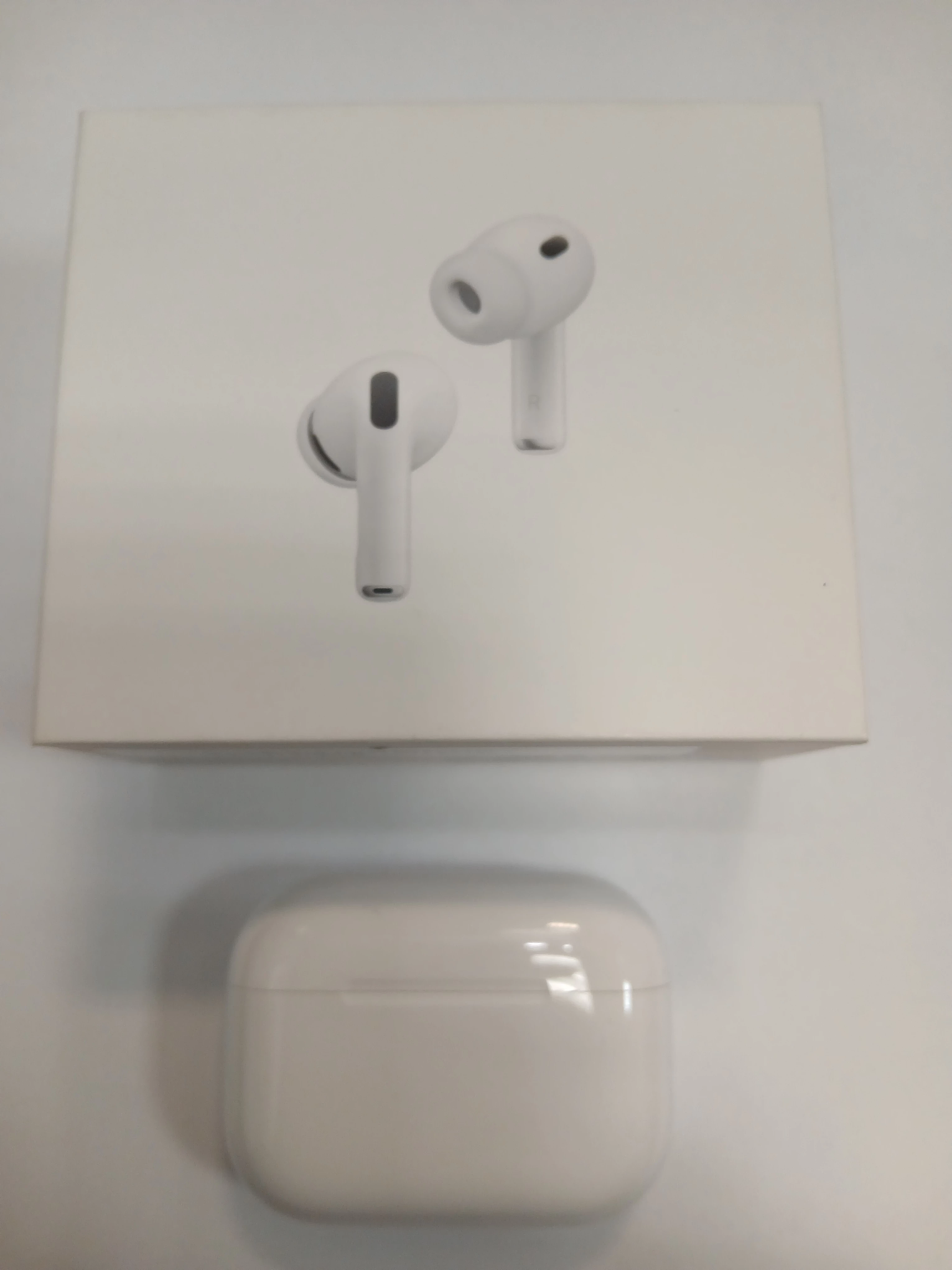 sluchawki-dokanalowe-apple-airpods-pro-3-rozpakowane-tylko-do-zdjec-ean-gtin-0195950543742