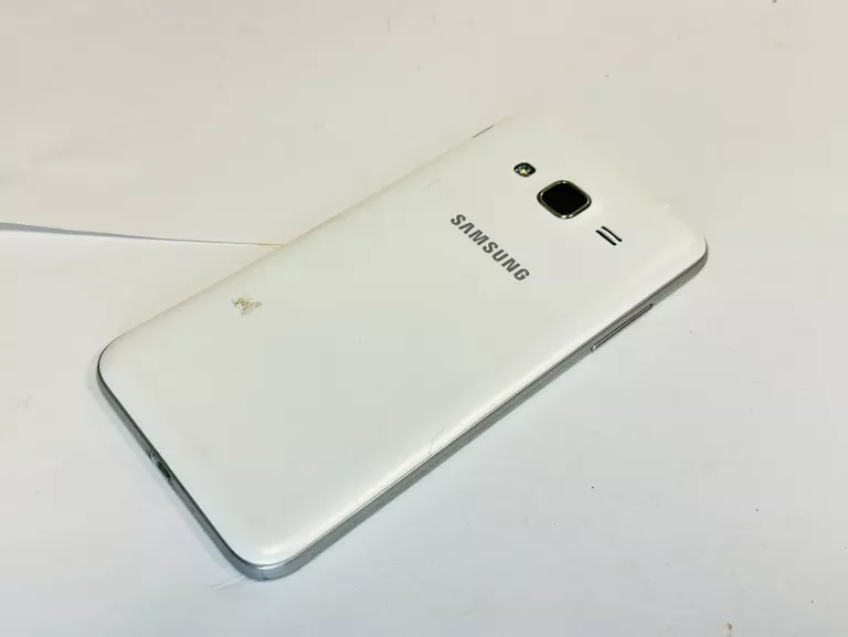 telefon-samsung-galaxy-j3-2016-15-gb-8-gb-wbudowana-pamiec-202869-214205