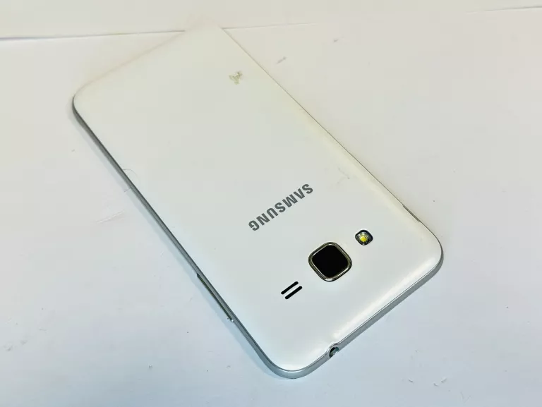telefon-samsung-galaxy-j3-2016-15-gb-8-gb-pamiec-ram-202865-214133