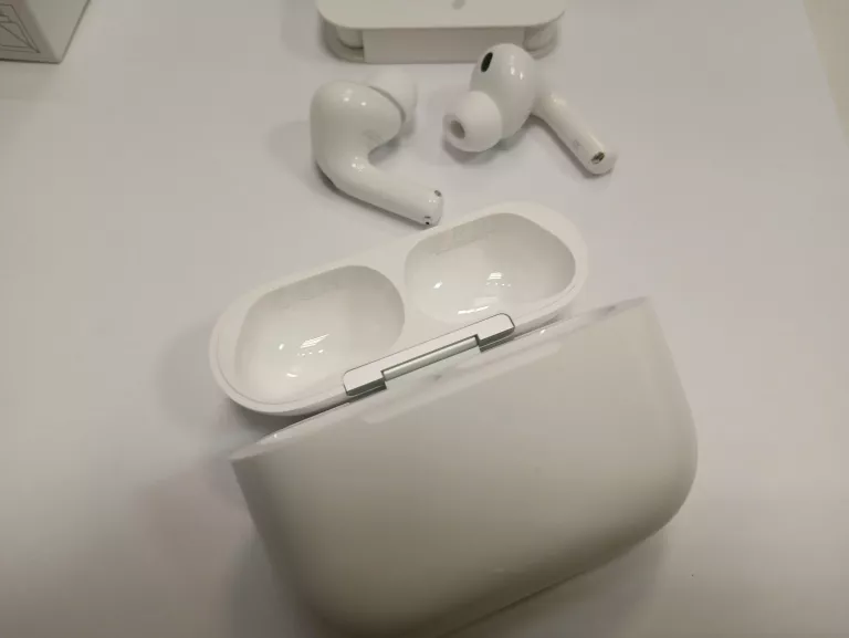 sluchawki-dokanalowe-apple-airpods-pro-3-rozpakowane-tylko-do-zdjec-transmisja-sygnalu-203713-217785