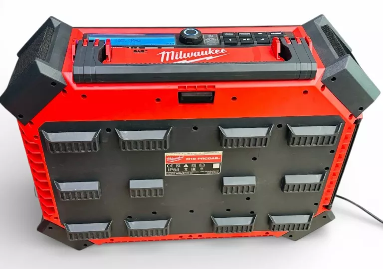 radioladowarka-18230v-milwaukee-m18-prcdab-zestaw-komunikacja-205241-1