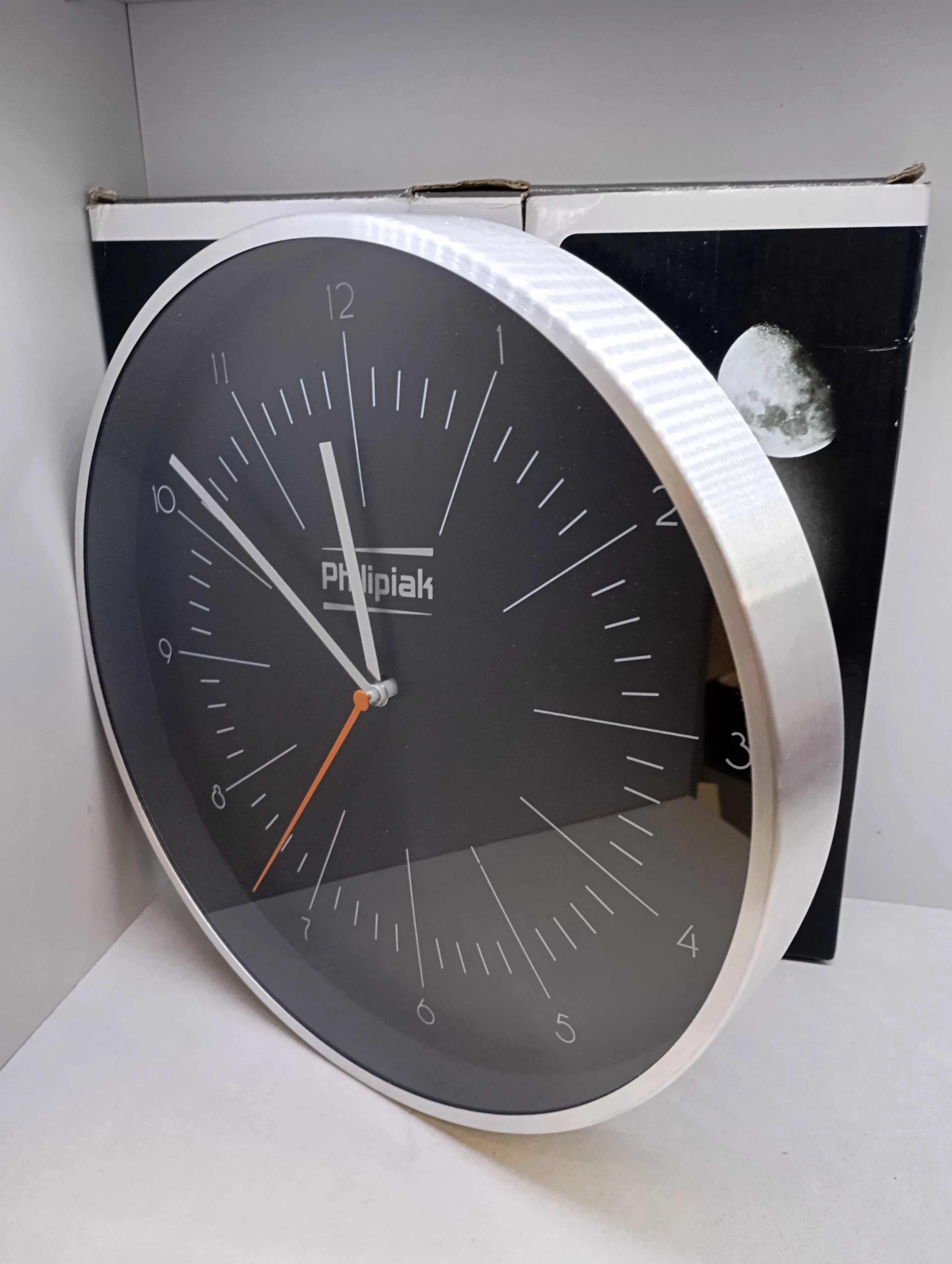 zegar-scienny-philipiak-zamkowa-13-kalisz-sj