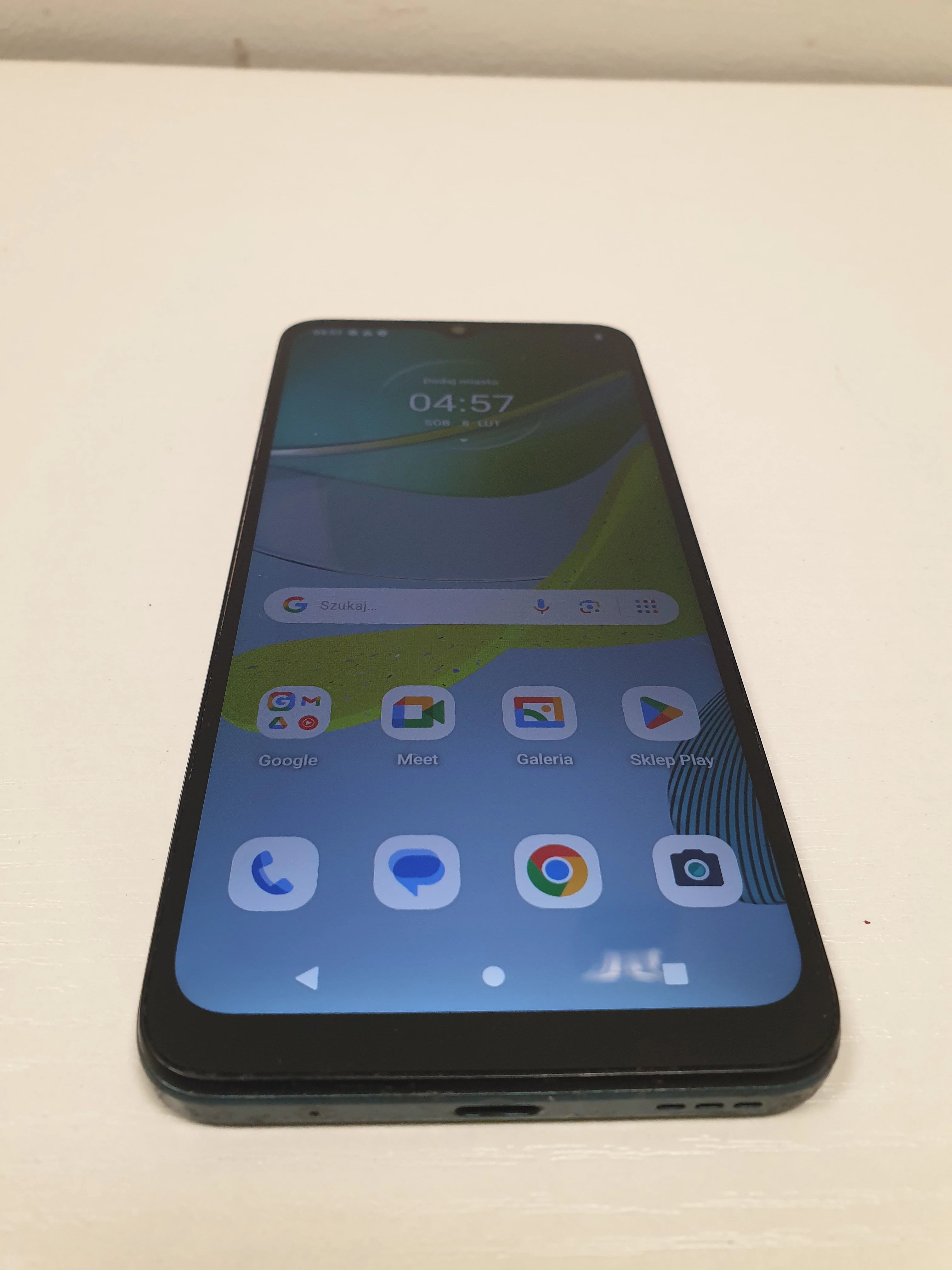 telefon-motorola-e13-ean-gtin-840023242649