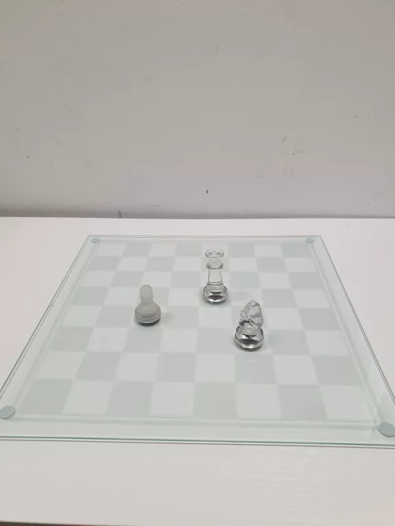 szachy-szklane-szachy-matowe-szklane-krysztalowe-stan-11323-2