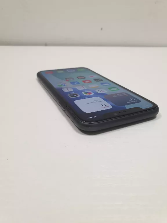telefon-iphone-11-64gb-kondycja79-przekatna-ekranu-610