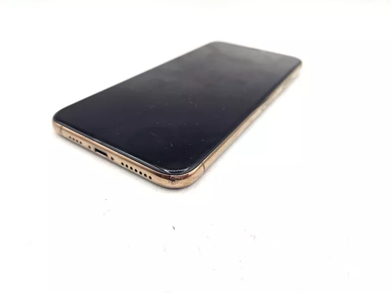 telefon-iphone-11-pro-max-64gb-bat-77-przekatna-ekranu-650