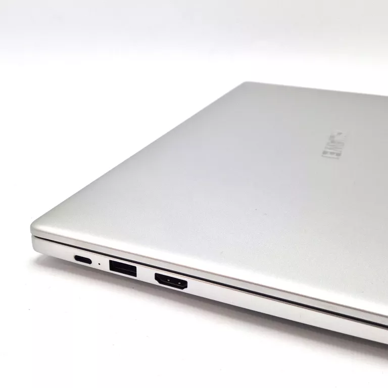 laptop-huawei-d15-przekatna-ekranu-156