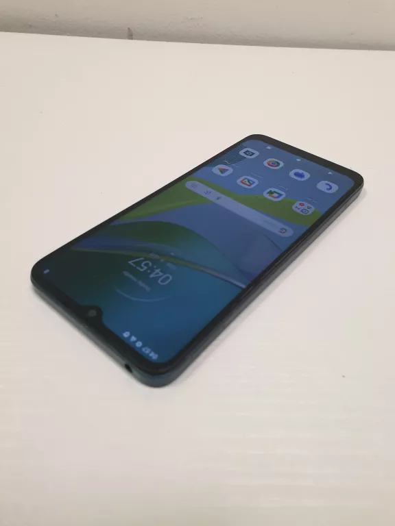 telefon-motorola-e13-kod-producenta-paxt0019pl