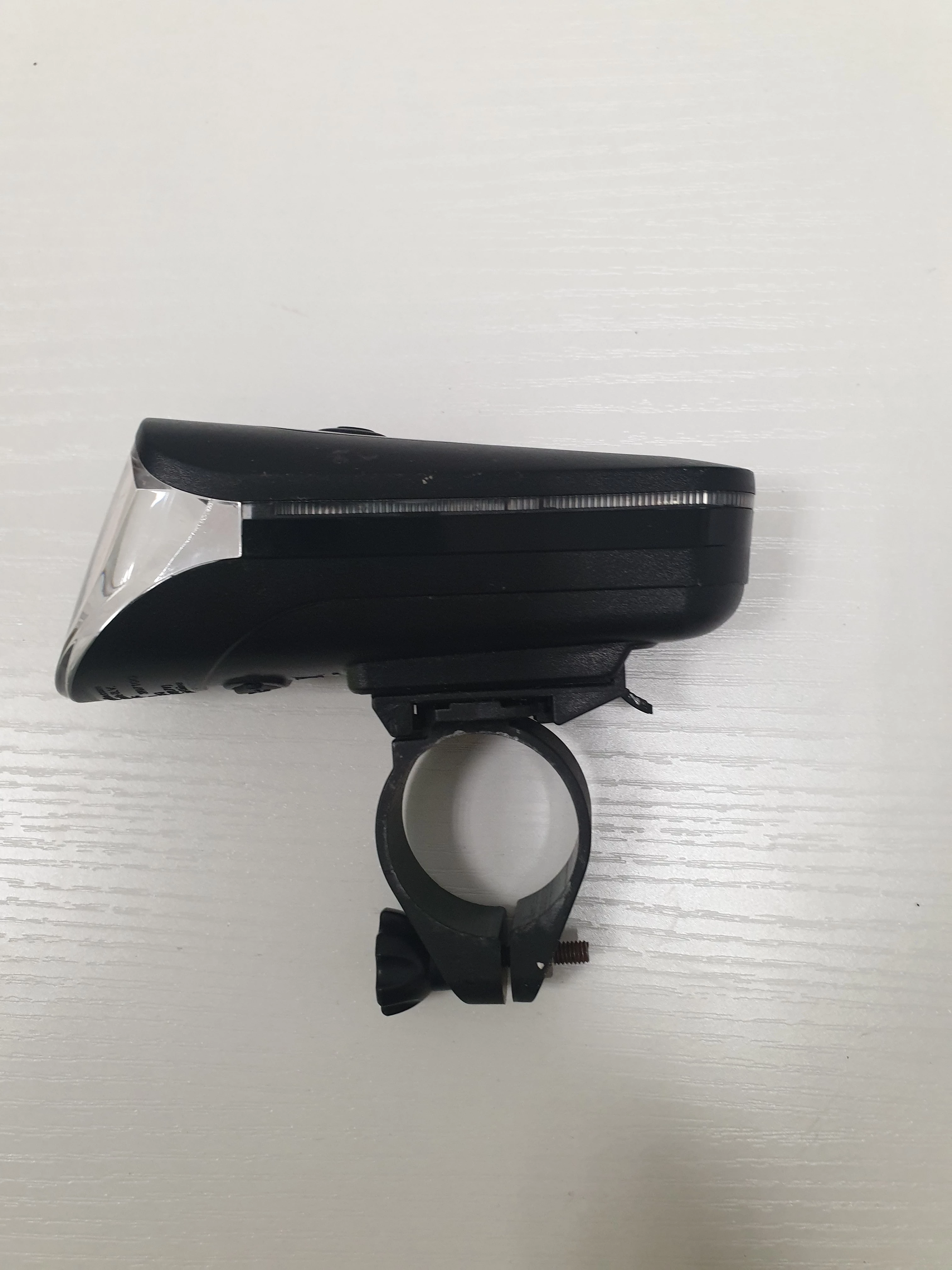 lampka-rowerowa-przod-stan-11323-2