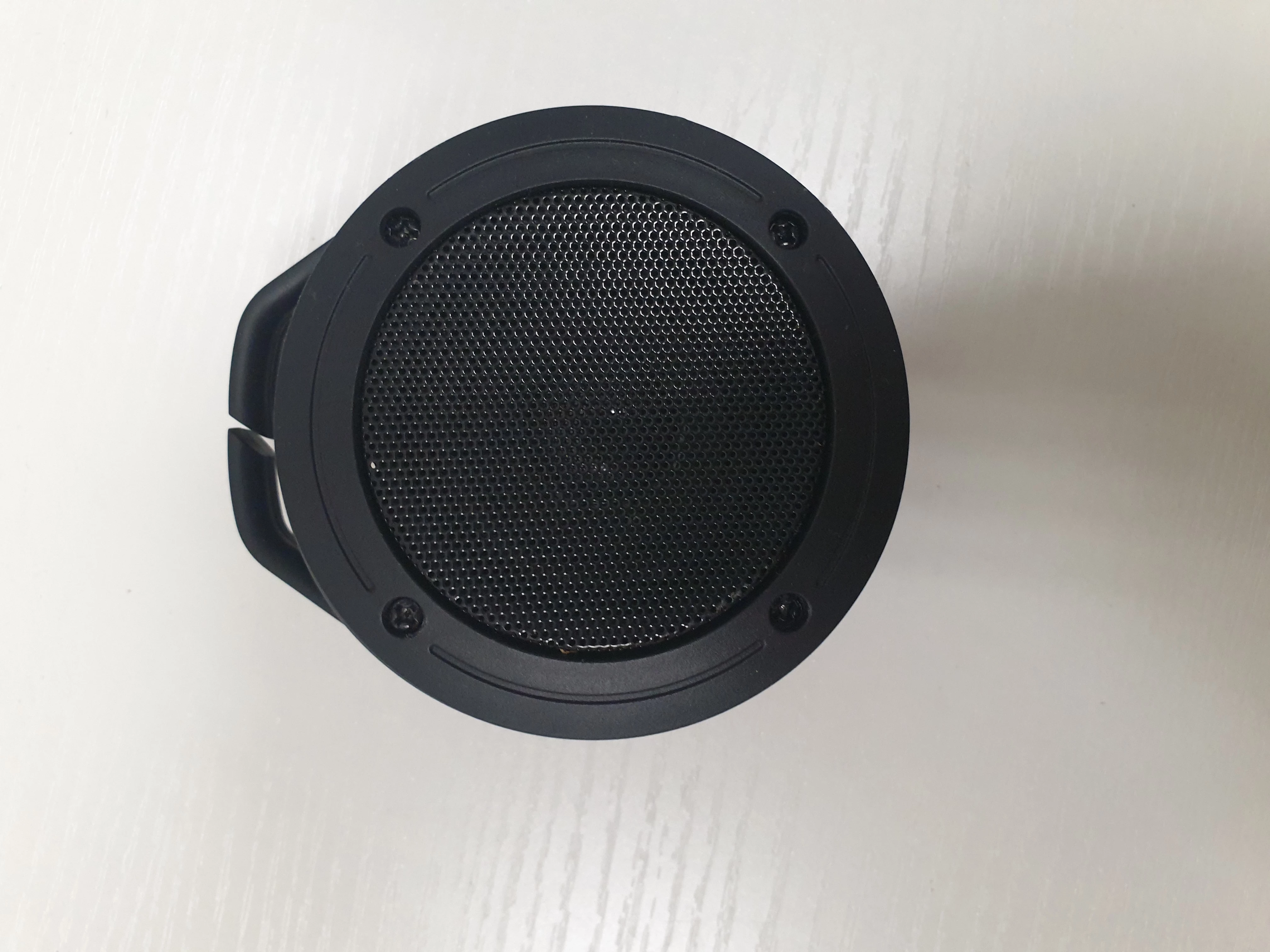 glosnik-bluetooth-5v-stan-11323-2