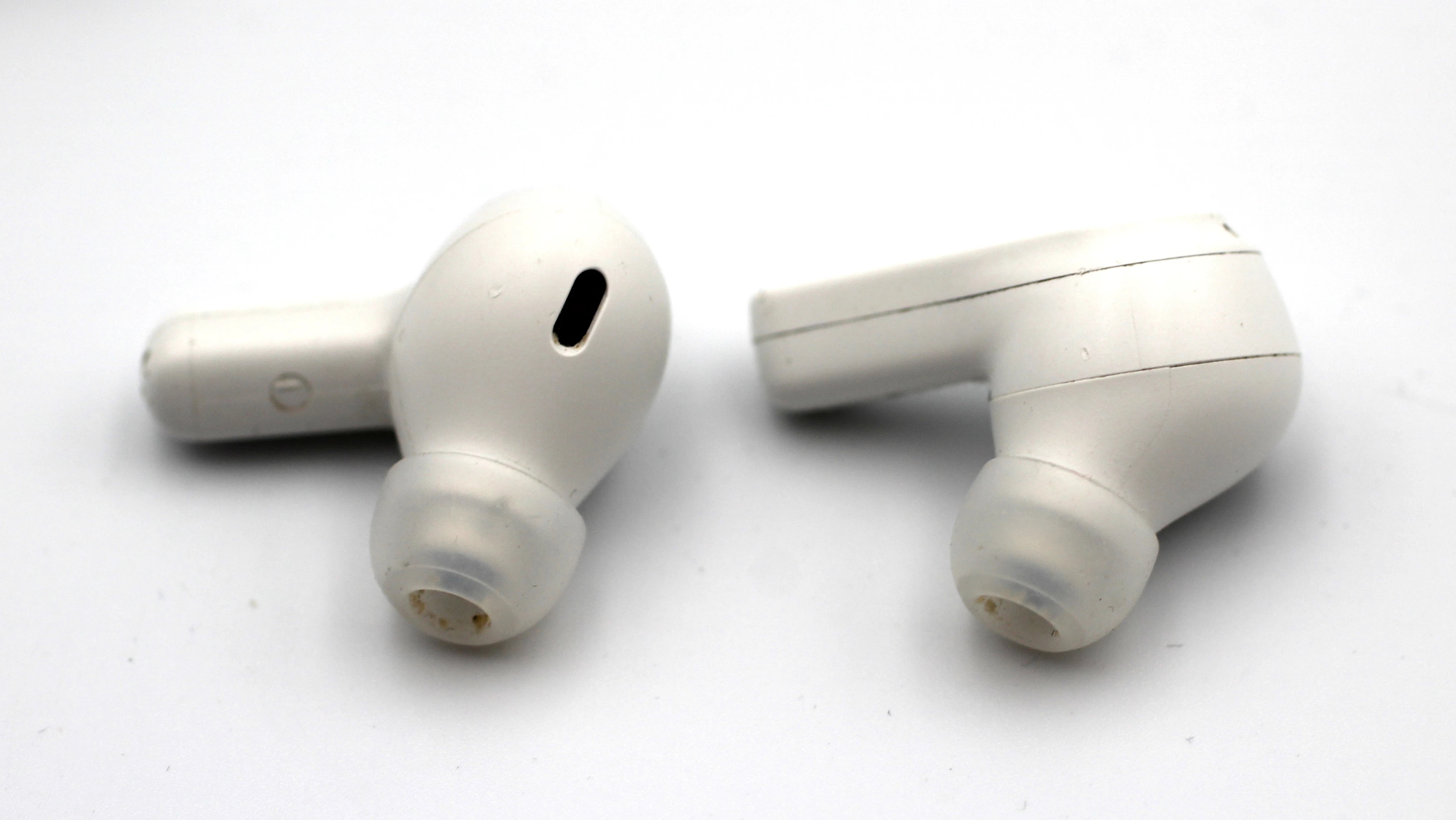 sluchawki-jbl-wave-200tws-stan-11323-2