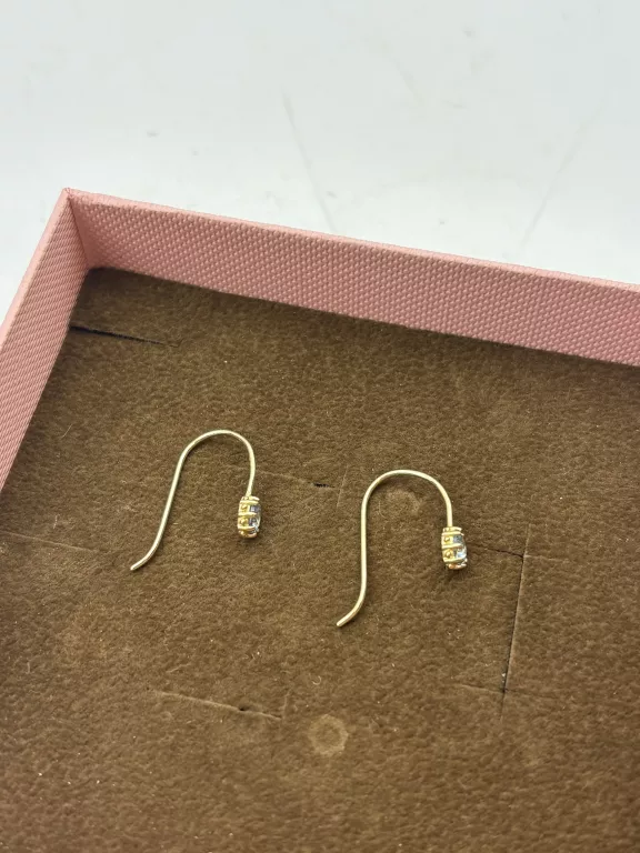 zlote-kolczyki-pr-375-material-15835-2