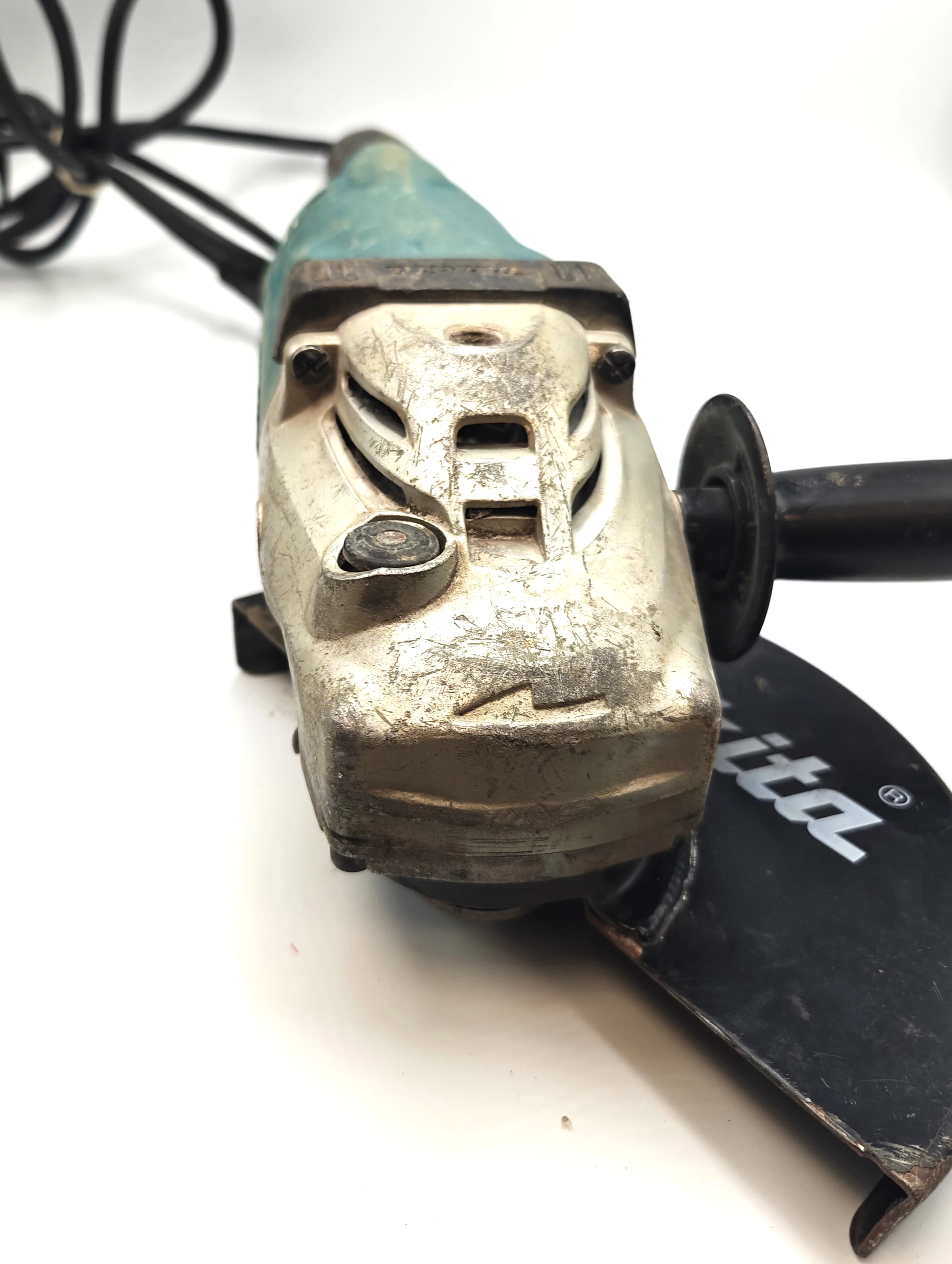 szlifierka-duza-makita-ga9020-rodzaj-250123-1798308