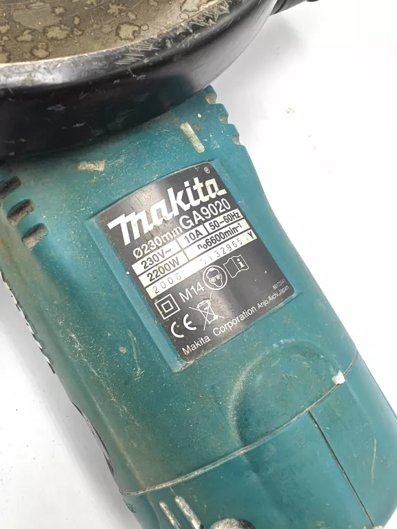 szlifierka-duza-makita-ga9020-kod-producenta-088381811057