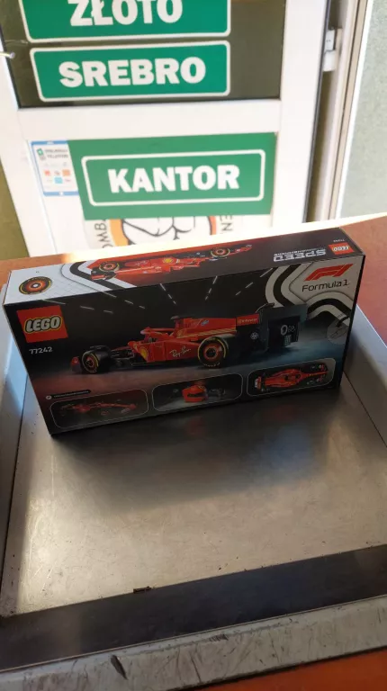 lego-speed-champions-speed-champions-bolid-f1-ferrari-sf-24-77242-ean-gtin-5702017816098