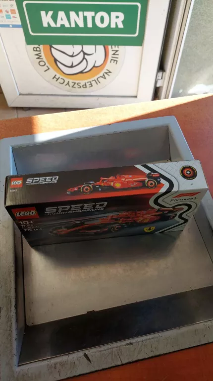 lego-speed-champions-speed-champions-bolid-f1-ferrari-sf-24-77242-stan-11323-2