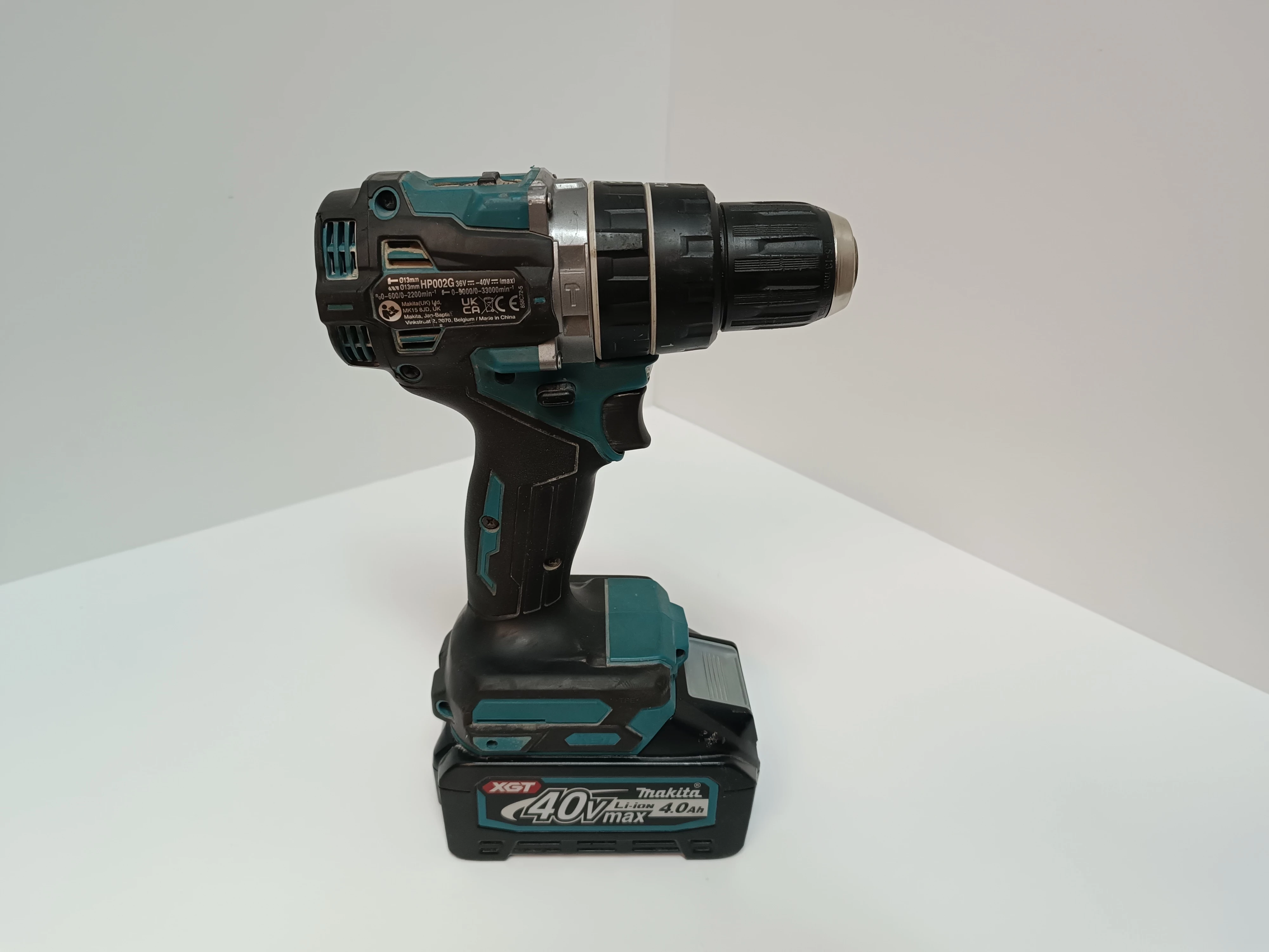 wkretarka-makita-hp002g-akumulator-40-v-40-ah-bl-4040-stan-11323-2