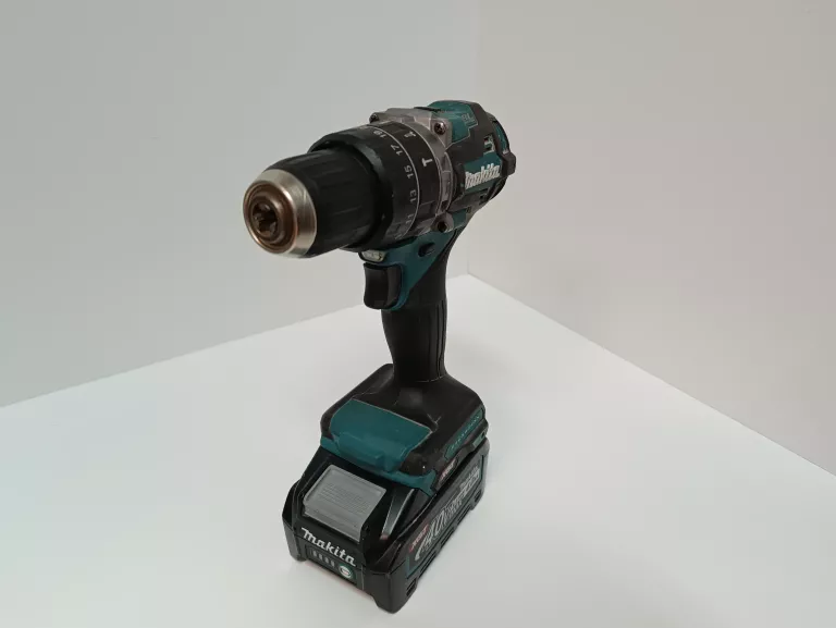 wkretarka-makita-hp002g-akumulator-40-v-40-ah-bl-4040-pojemnosc-akumulatora-200