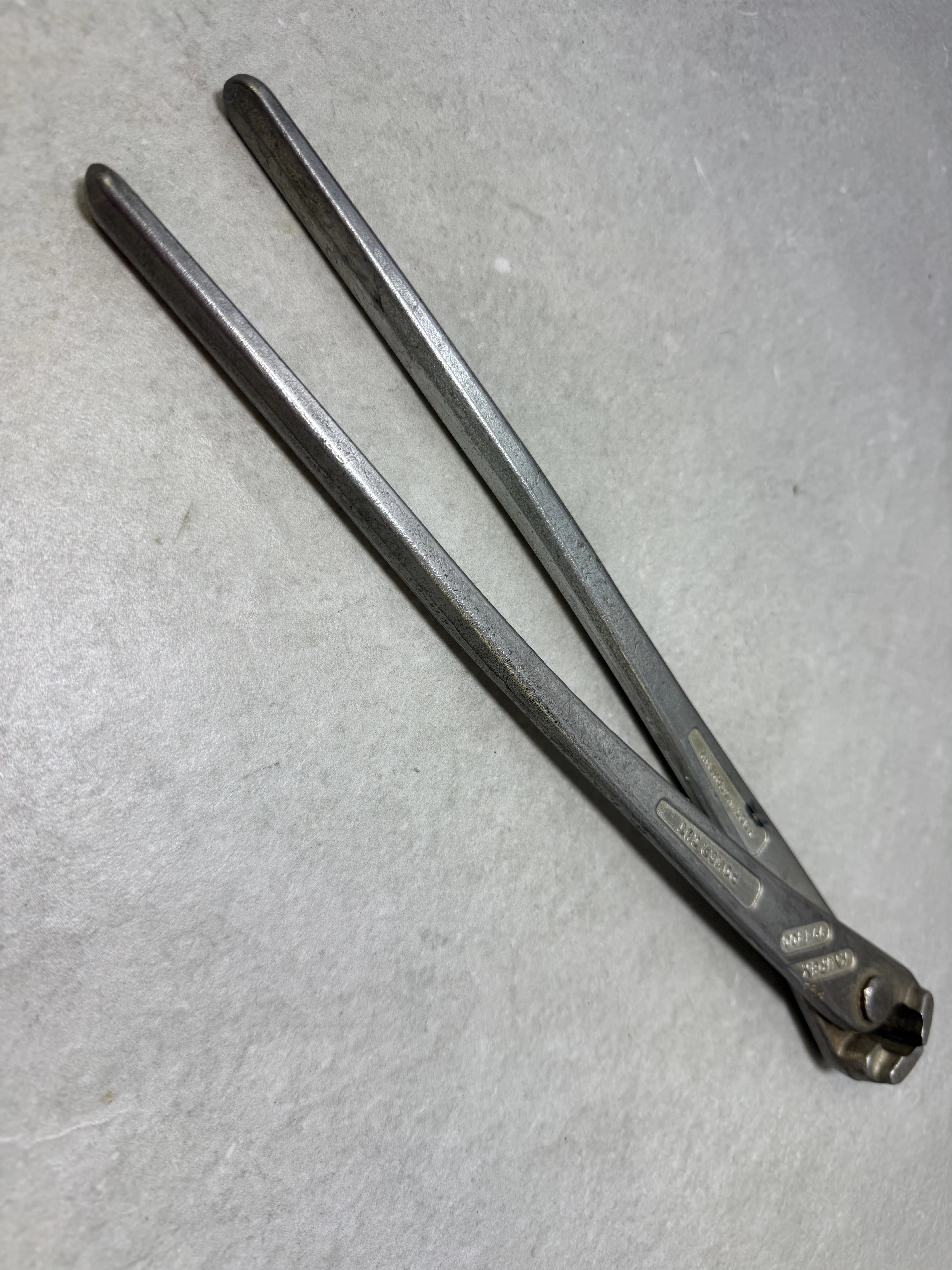 cegi-knipex-991300-osiedle-niepodleglosci-1-krakow