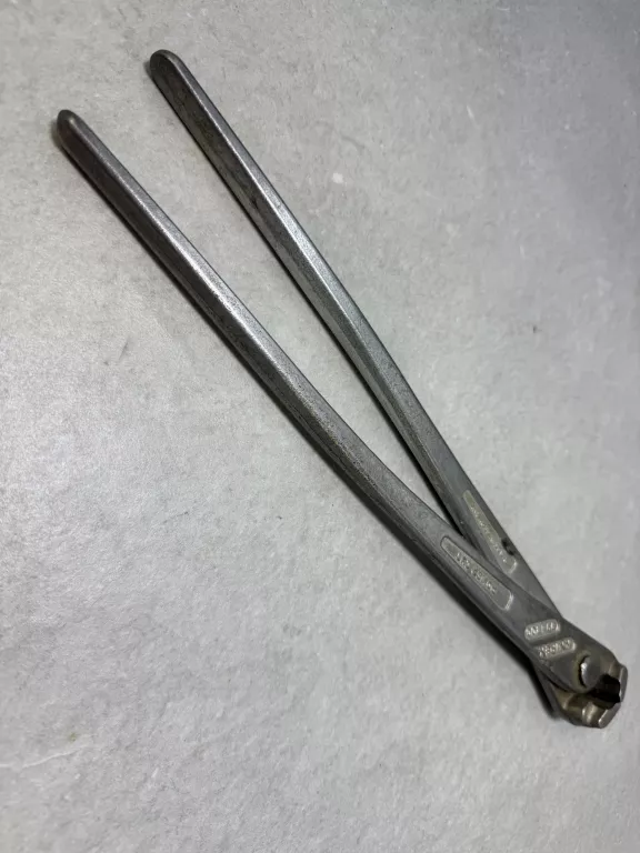 cegi-knipex-991300-osiedle-niepodleglosci-1-krakow