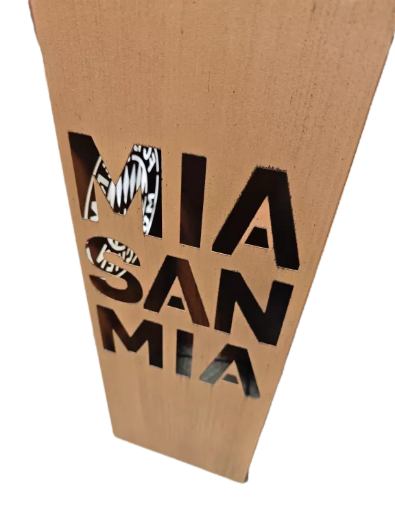 lampka-dekoracyjna-fc-bayern-monachium-pilot-kabel-ean-gtin-99939533