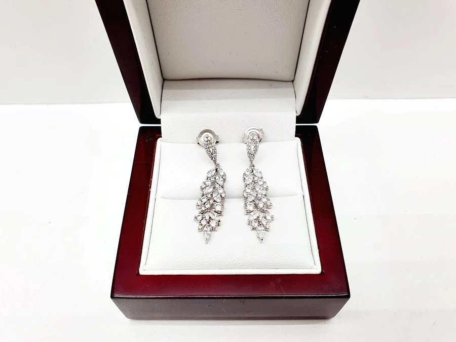 oblednie-piekne-subtelne-srebrne-kolczyki-wiszace-p925-376g-cyrkonie-stan-11323-2