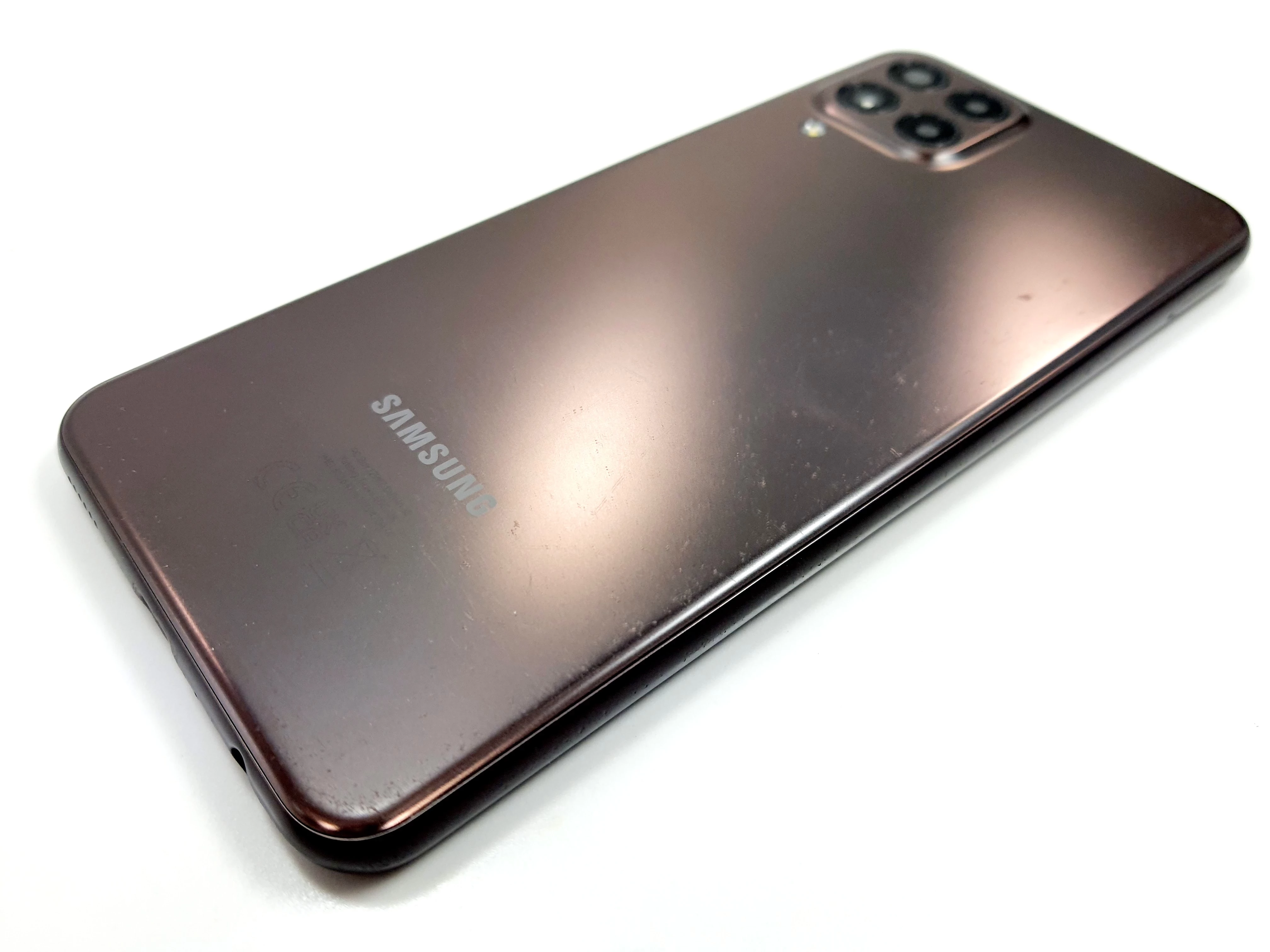 telefon-samsung-galaxy-m33-6128gb-kod-producenta-sm-m336bzngeue