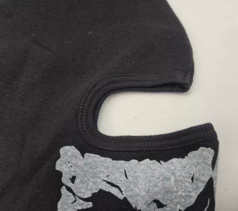 kominiarka-bsh-adventure-czaszka-m-005-plec-130411-1030181