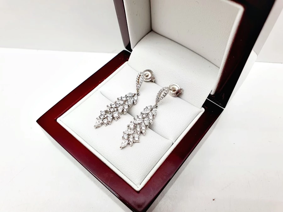 oblednie-piekne-subtelne-srebrne-kolczyki-wiszace-p925-376g-cyrkonie-rodzaj-2205-2