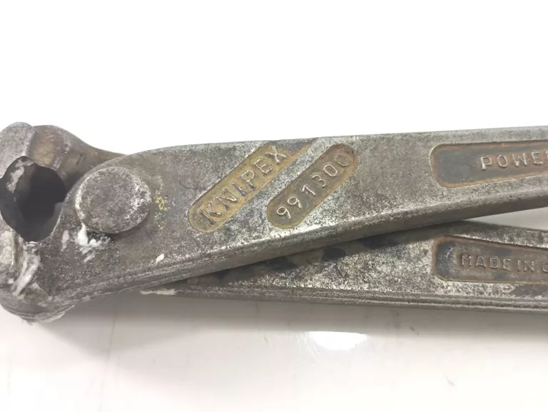 obcegi-zbrojarskie-300mm-99-10-300-knipex-stan-11323-2