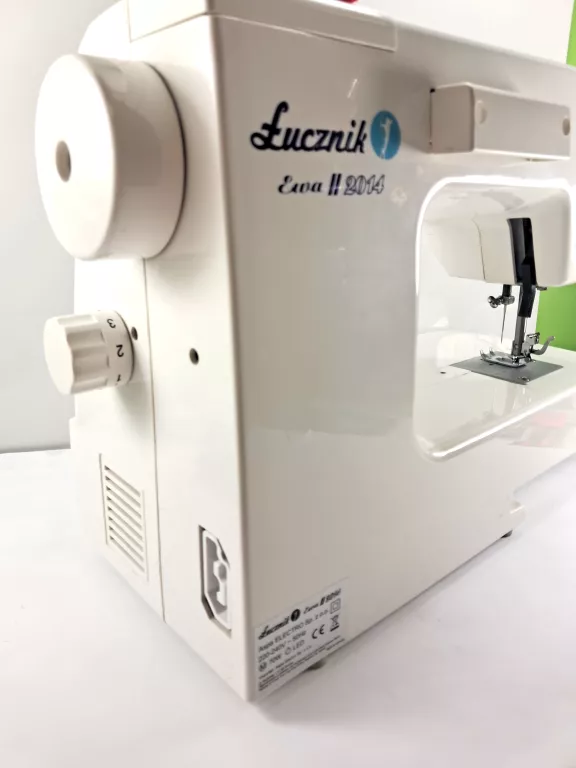 maszyna-do-szycia-lucznik-ewa-2-2014-kod-producenta-01015